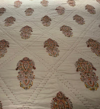 Load image into Gallery viewer, Indian Cotton Hand Block Printed TARLA reversible Kingsize QUILT - in Off White Paisley
