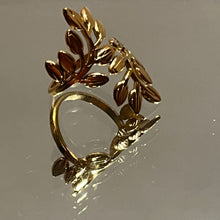 Load image into Gallery viewer, Gold Plated LEAF RING adjustable
