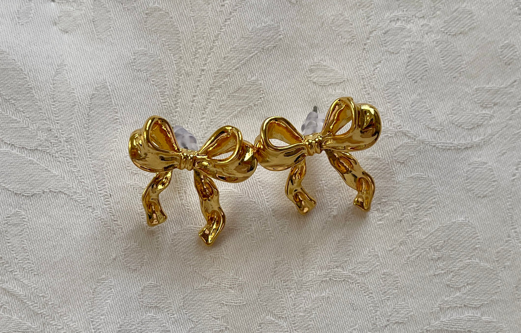 Bow stud earrings/ gold plated. Coquette, girlhood style.