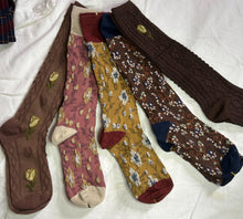 Load image into Gallery viewer, Floral long SOCKS
