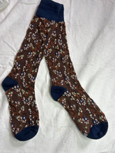 Load image into Gallery viewer, Floral long SOCKS
